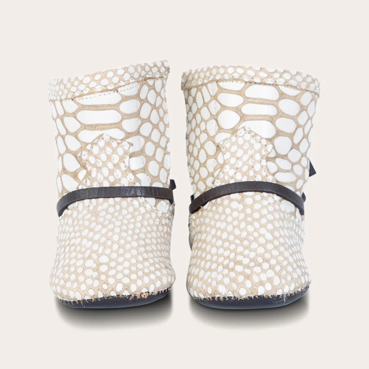 Clearance Freebird Stores Baby Coal White Snake