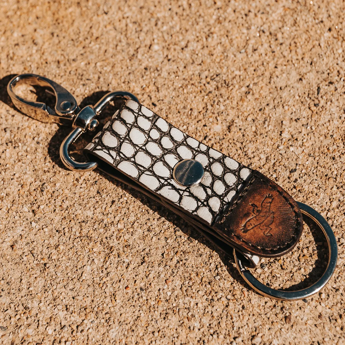 Fashion Freebird Stores Key Chain White Croco