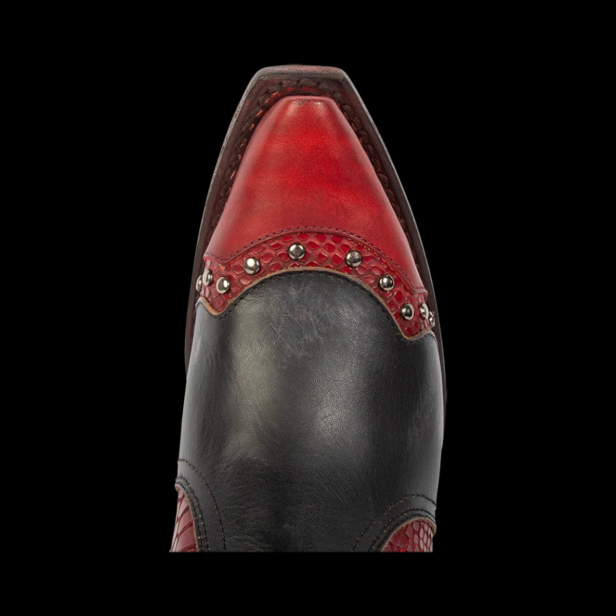 Discount Freebird Stores Warner Red Multi